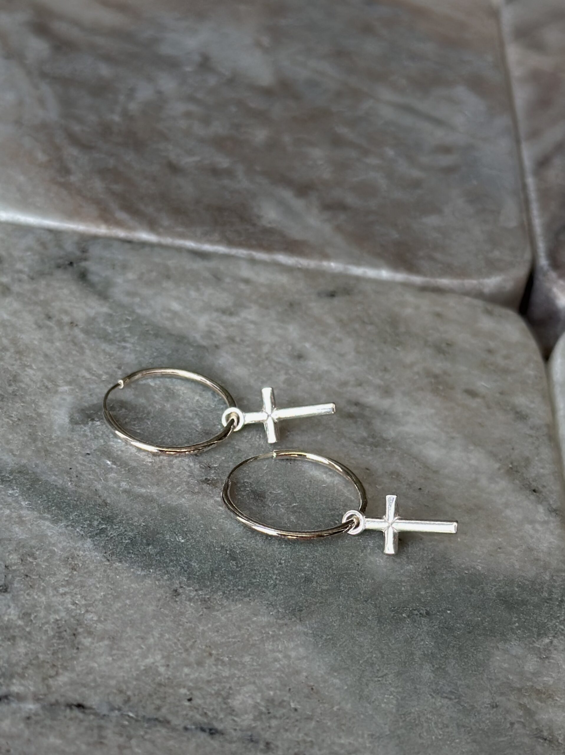 Kolczyki Cross No.II - obrazek 1